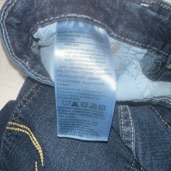 Levi’s Signature Modern Skinny Shorts Women’s Denim Bermuda Dark Wash Size 18 - Picture 7 of 10